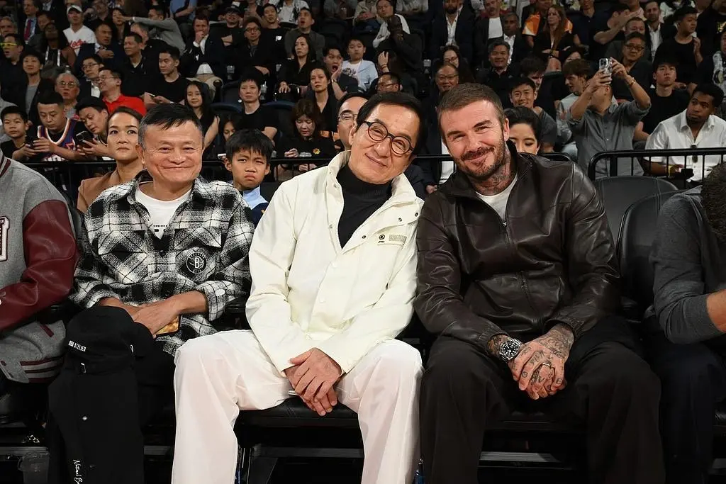 tenan, 尔勾肩搭背, 赛回归